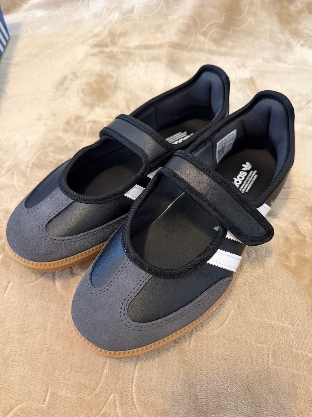 Adidas Women Black Samba Jane